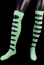 Chaussettes Verte fluo longues trouées